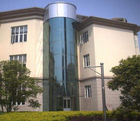 观光电梯玻璃井道