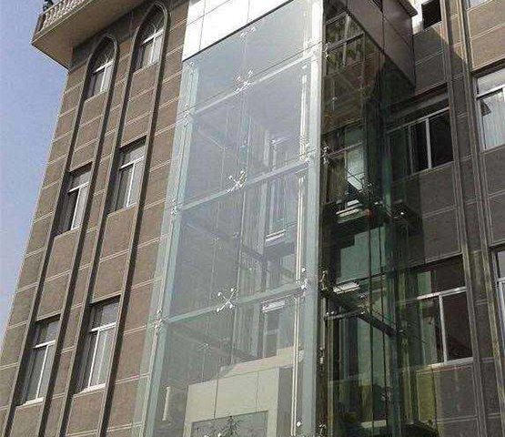 观光电梯玻璃井道