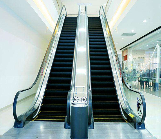 自动扶梯